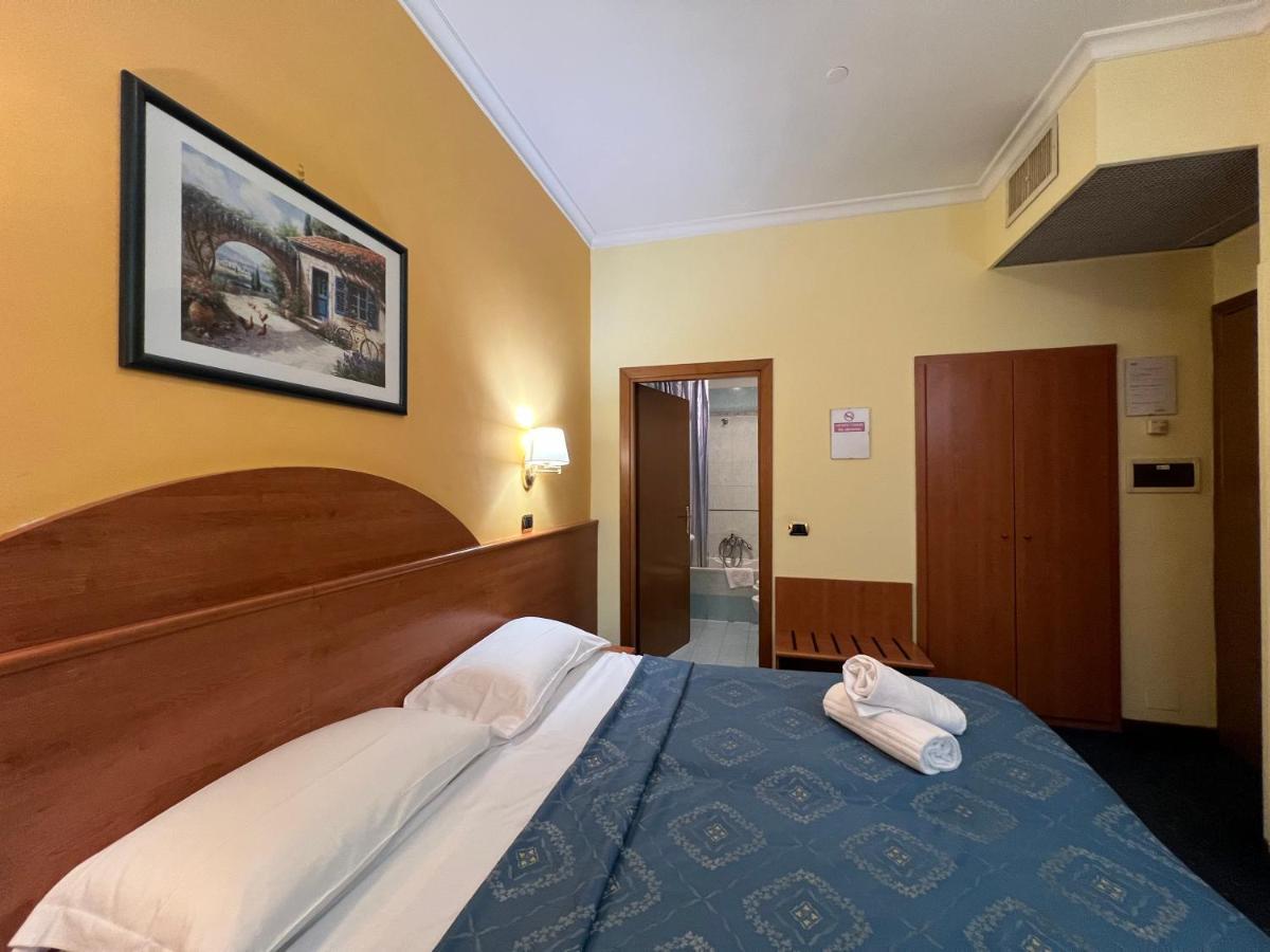Baltik Guesthouse Рим Екстериор снимка