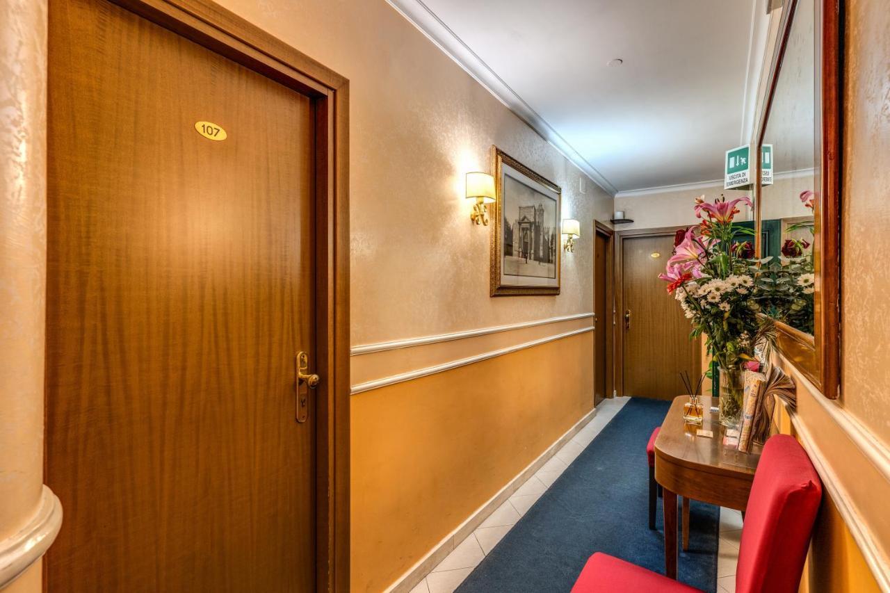 Baltik Guesthouse Рим Екстериор снимка
