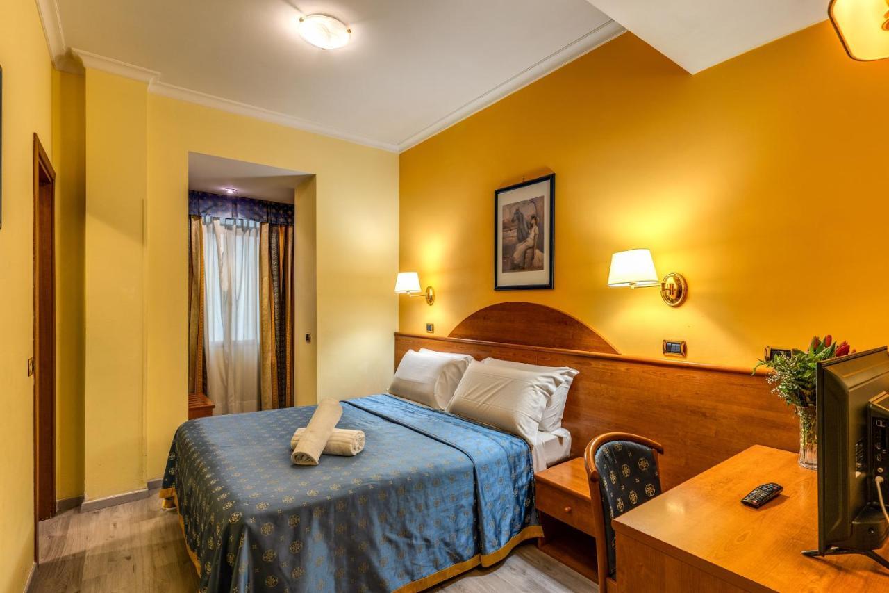 Baltik Guesthouse Рим Екстериор снимка