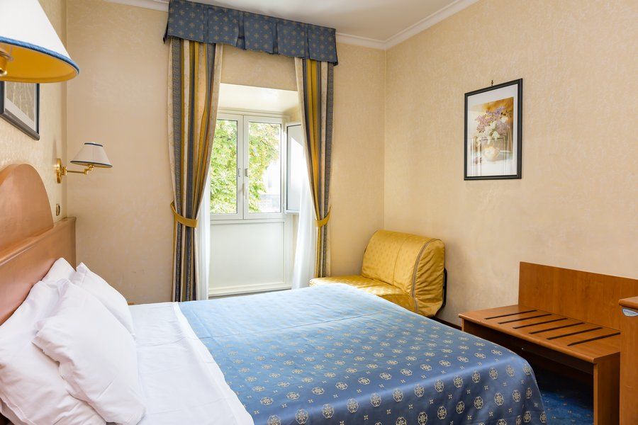 Baltik Guesthouse Рим Екстериор снимка